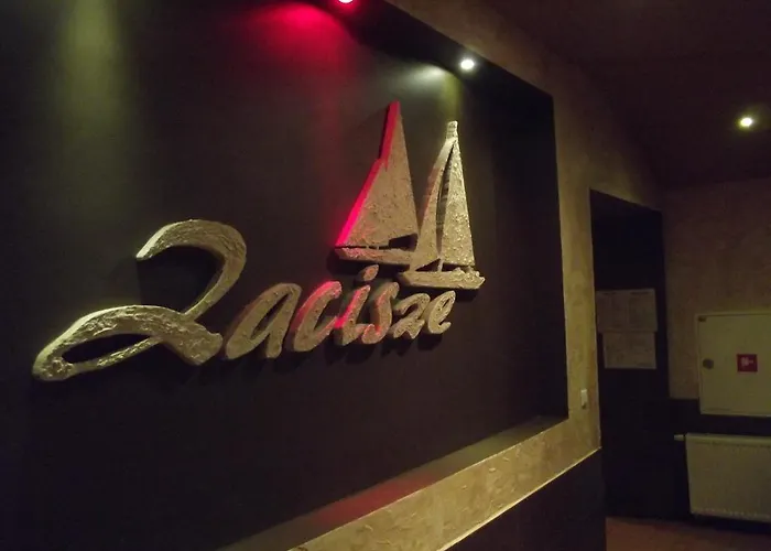 Centrum Wypoczynkowo-konferencyjne Zacisze * Złotów