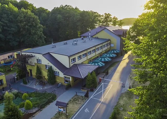 Centrum Wypoczynkowo-konferencyjne Zacisze * Złotów