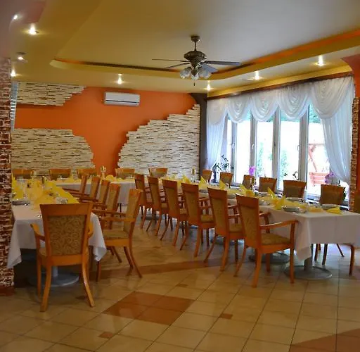 Centrum Wypoczynkowo-konferencyjne Zacisze *