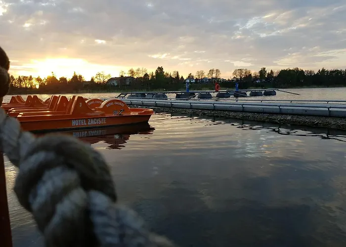 リゾート Centrum Wypoczynkowo-konferencyjne Zacisze